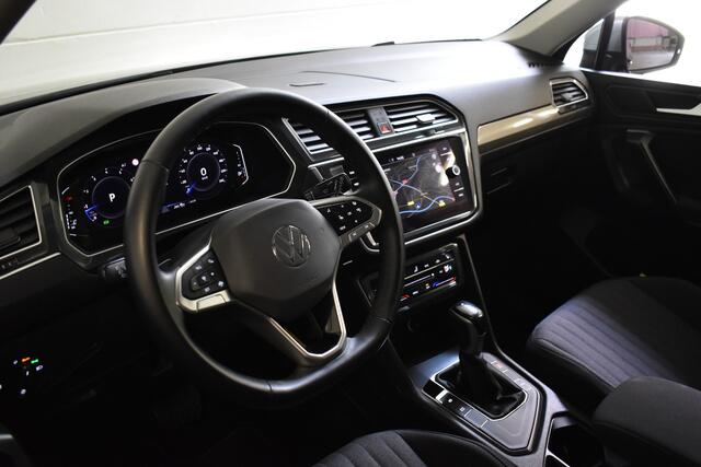 Volkswagen TIGUAN Allspace 1.5 TSI 150PK DSG LIFE 7-PERSOONS VIRTUAL/NAVI/TREKHAAK