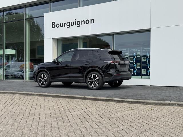 Volkswagen TIGUAN Life Edition 1.5 eHybrid 204 pk | Trekhaak | 19" LMV | Adaptieve Cruise Control | Achteruitrijcamera |