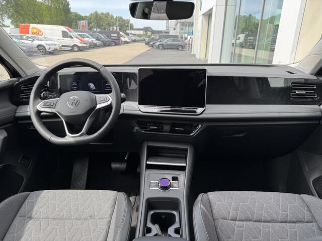 Volkswagen TIGUAN Life Edition 1.5 eHybrid 204 pk | Trekhaak | 19" LMV | Adaptieve Cruise Control | Achteruitrijcamera |
