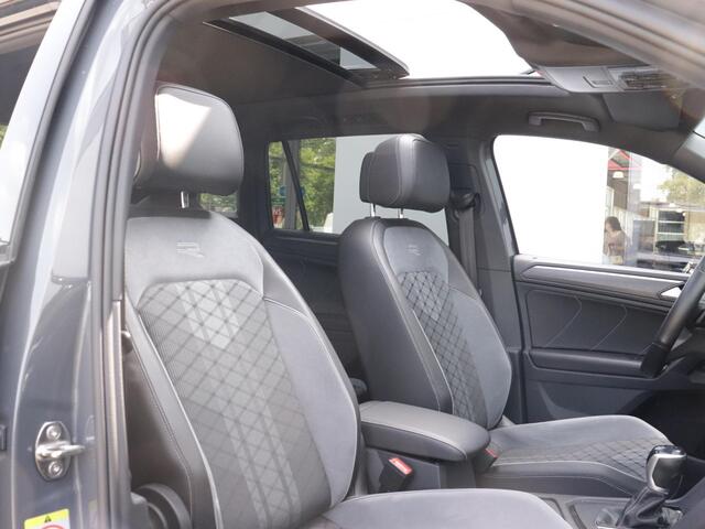 Volkswagen TIGUAN 1.4 TSI eHybrid R-Line | Panoramadak | Stuur & Stoelverwarming | Keyless |