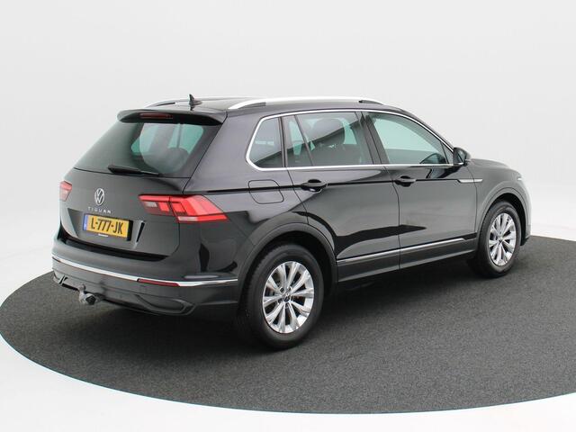 Volkswagen TIGUAN 1.5 TSi 150 Pk Automaat Life | Adaptive Cruise | CarPlay | Navigatie | Bluetooth | 17 Inch | Trekhaak | 50.223 Km!!
