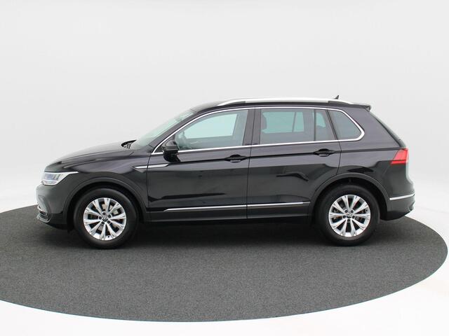 Volkswagen TIGUAN 1.5 TSi 150 Pk Automaat Life | Adaptive Cruise | CarPlay | Navigatie | Bluetooth | 17 Inch | Trekhaak | 50.223 Km!!