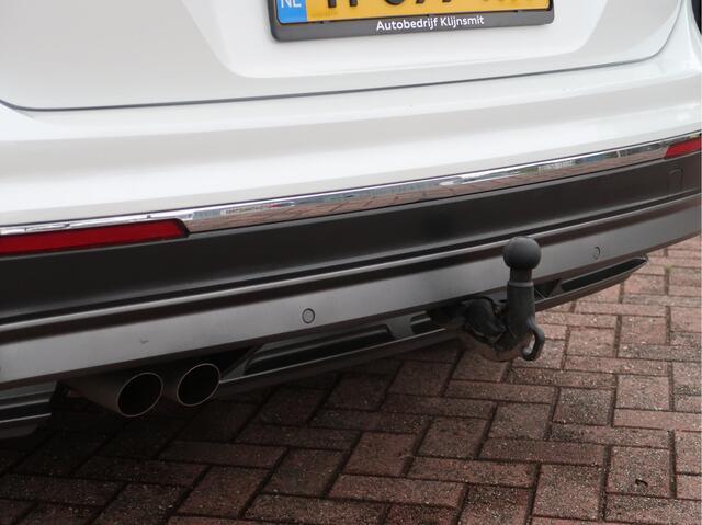 Volkswagen TIGUAN 1.5 TSI ACT Highline | panorama | trekhaak | leder | memory | camera | park-assist |