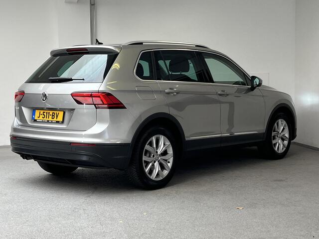 Volkswagen TIGUAN 1.5 TSI Comfortline Business | 1e-EIG. | LED | CARPLAY | STOELVERWARMING |