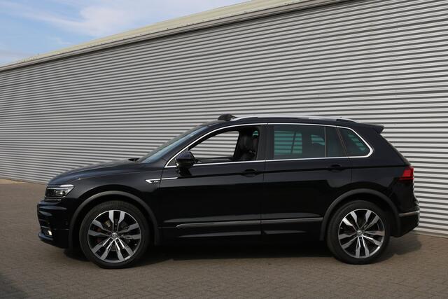 Volkswagen TIGUAN 2.0 TSI 4Motion DSG R-Line (Panoramadak Sportleder/Memory Carplay HeadUp VirtualCockpit 20InchLMV )
