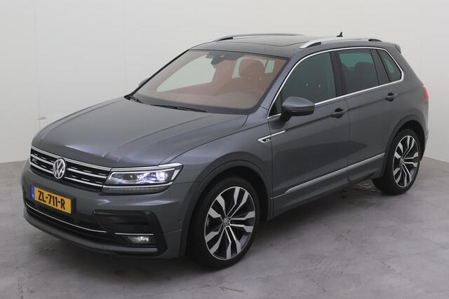 Volkswagen TIGUAN 1.5 TSI 150pk Highline Business R- Line DSG Automaat Panoramadak / LED / Navigatie / Camera / Achterklep elektrisch bedienbaar / 20"LM Velgen