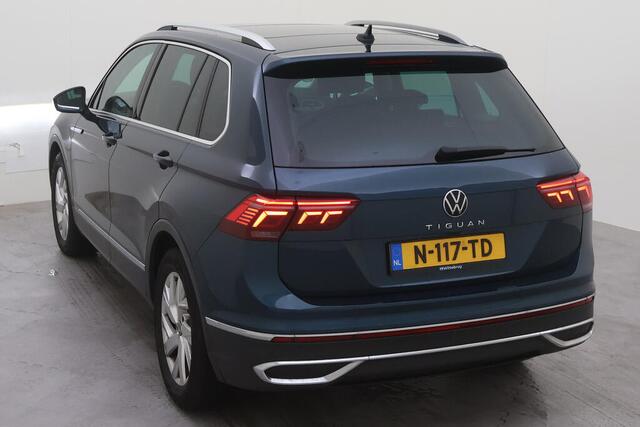 Volkswagen TIGUAN 1.5 TSI 150pk DSG Elegance / Panorama dak / Virtual cockpit / Navigatie / Achteruitrij camera / Elektrische achterklep