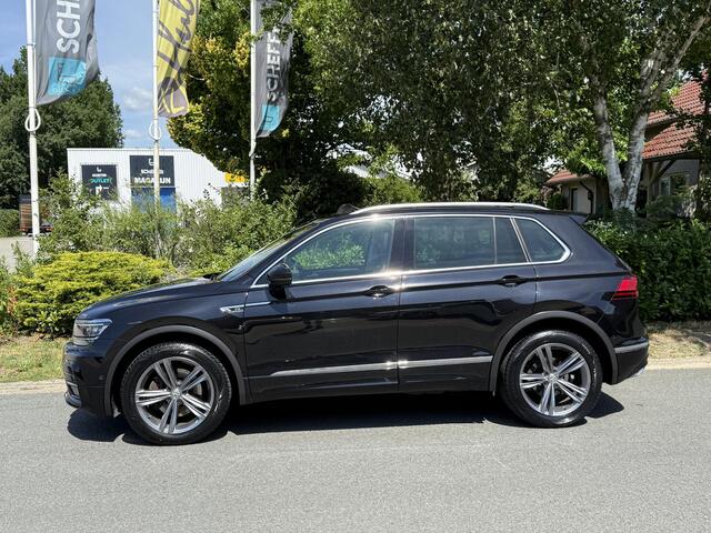 Volkswagen TIGUAN 2.0 TSI 4Motion 220PK DSG R-LineoPanooTrekhaak