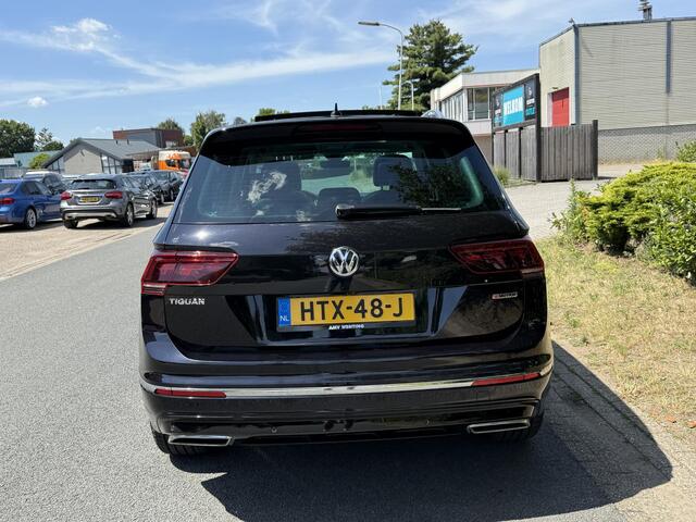 Volkswagen TIGUAN 2.0 TSI 4Motion 220PK DSG R-LineoPanooTrekhaak