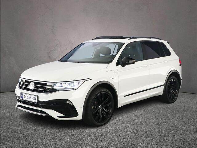 Volkswagen TIGUAN R-Line Business+ 1.4 TSI eHybrid 245pk DSG Automaat Trekhaak, Panoramadak, Lederen bekleding, Elektrische achterklep, Head up display, Adaptive cruise control, Achteruitrijcamera