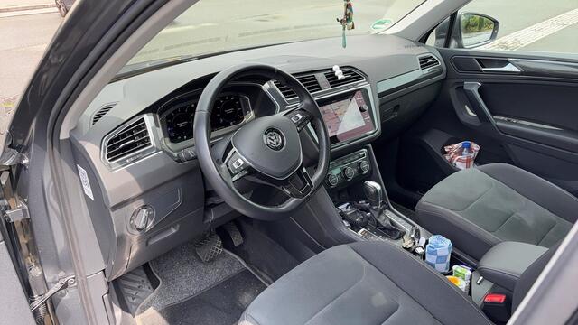 Volkswagen TIGUAN 1.5 TSI 150pk ACT Highline DSG / Keyless / Panoramadak / Stoelverwarming