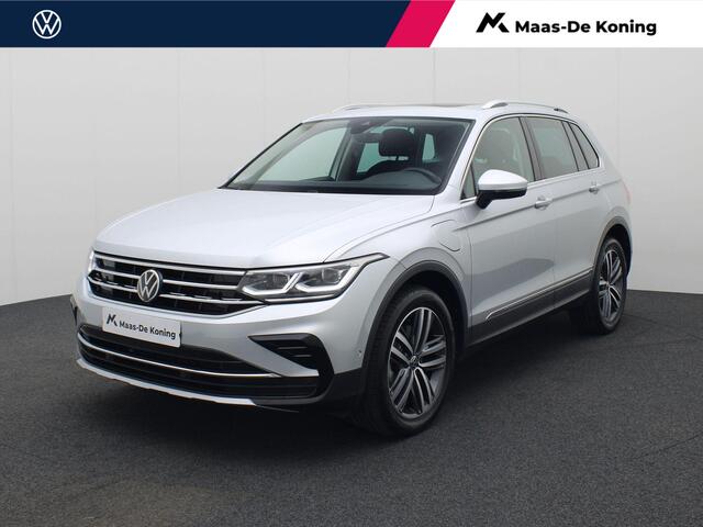 Volkswagen TIGUAN 1.4TSIeHybrid 180kW/245PK Elegance DSG · Panoramadak · Camera + Parkeersensoren · Navigatie