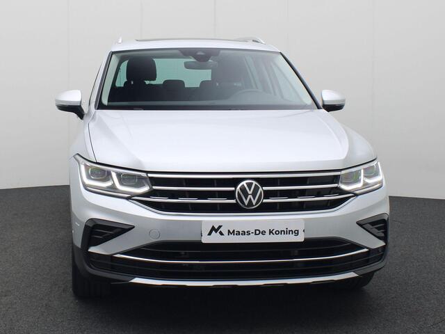 Volkswagen TIGUAN 1.4TSIeHybrid 180kW/245PK Elegance DSG · Panoramadak · Camera + Parkeersensoren · Navigatie
