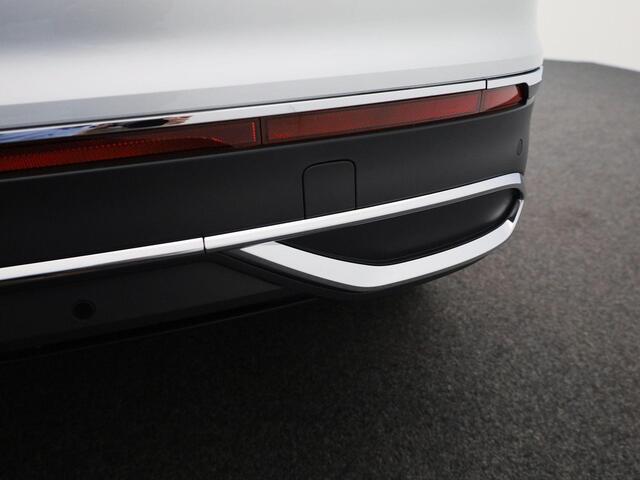 Volkswagen TIGUAN 1.4TSIeHybrid 180kW/245PK Elegance DSG · Panoramadak · Camera + Parkeersensoren · Navigatie
