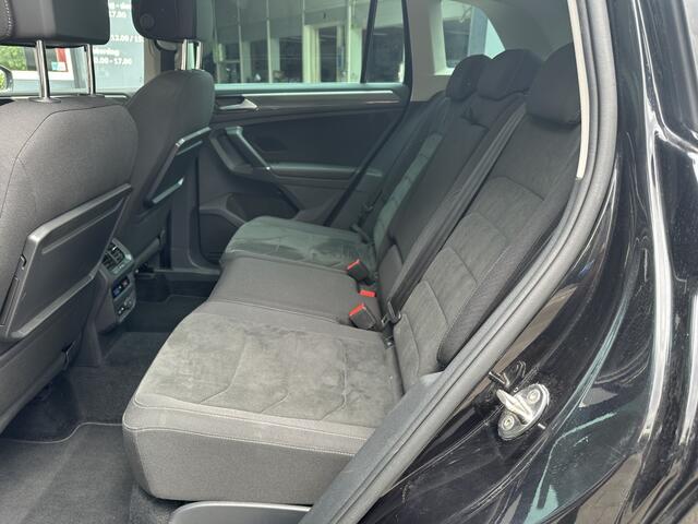 Volkswagen TIGUAN 1.4 TSI ACT R-Line Panorama Xenon Trekhaak Ecc Pdc Navi