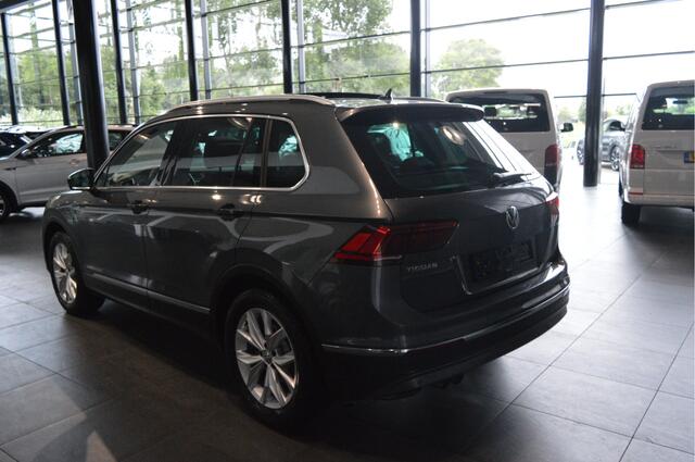 Volkswagen TIGUAN 1.4 TSI ACT Highline navi pano leer camera trekhaak 150 pk !!