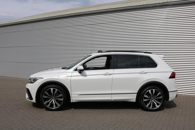 Volkswagen TIGUAN 1.4 TSI eHybrid R-Line 245PK Aut (Panodak Sportleder/Memory VirtualCockpit HeadUp Keyless ACC 360Camera IQ.Light Trekhaak 20InchLMV)