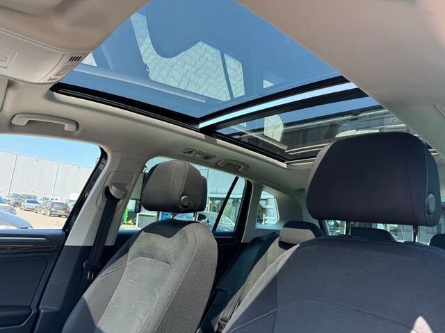 Volkswagen TIGUAN 1.4 TSI eHybrid Business pano, virtual cockpit, stoelverw