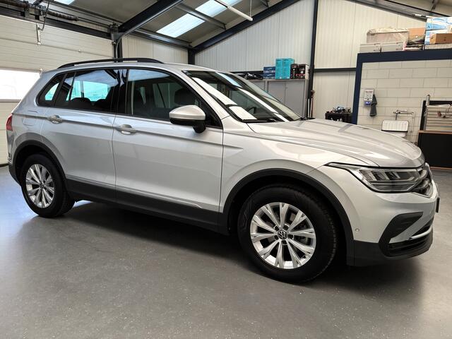 Volkswagen TIGUAN 1.5 TSI Life 1e EIGENAAR !!!!