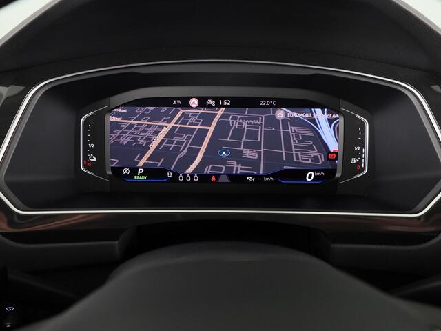 Volkswagen TIGUAN 1.4 TSI eHybrid Elegance | Automaat | Ergo Active Voorstoelen | Head Up Display | Wegklapbare Trekhaak | Full Map Navigatie | 360 graden Camera |
