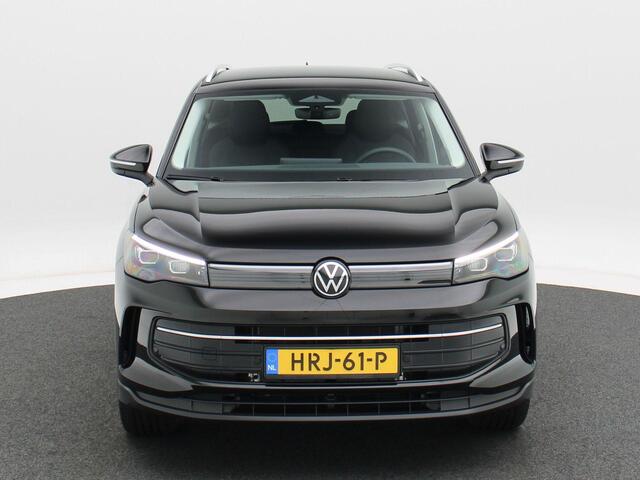 Volkswagen TIGUAN 1.5 eHybrid 204 Pk Automaat Life Edition | Trekhaak | Camera | Parkeersensoren | Elektrische Achterklep | Full LED | Carplay | Adap Cruise | Navigatiesysteem | Keyless | 19 Inch | 899 km!!