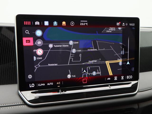 Volkswagen TIGUAN 1.5 eHybrid 204 Pk Automaat Life Edition | Trekhaak | Camera | Parkeersensoren | Elektrische Achterklep | Full LED | Carplay | Adap Cruise | Navigatiesysteem | Keyless | 19 Inch | 899 km!!