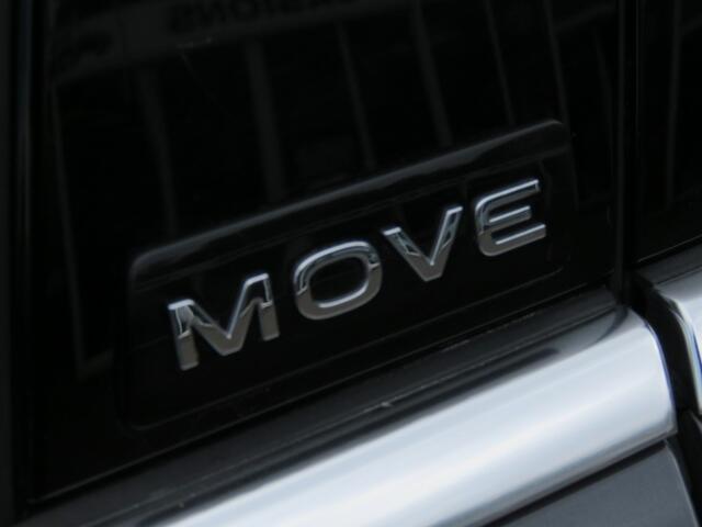Volkswagen TIGUAN 1.5 TSI 150pk DSG-aut. MOVE / Camera / Stoelverw. / Wegklap.haak / Navi / 18 Inch / BOVAG garantie