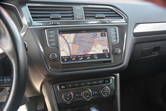 Volkswagen TIGUAN 1.4 TSI ACT Highline | Navigatie | Virtual-cockpit | Full LED | Panoramadak | NL auto!! |
