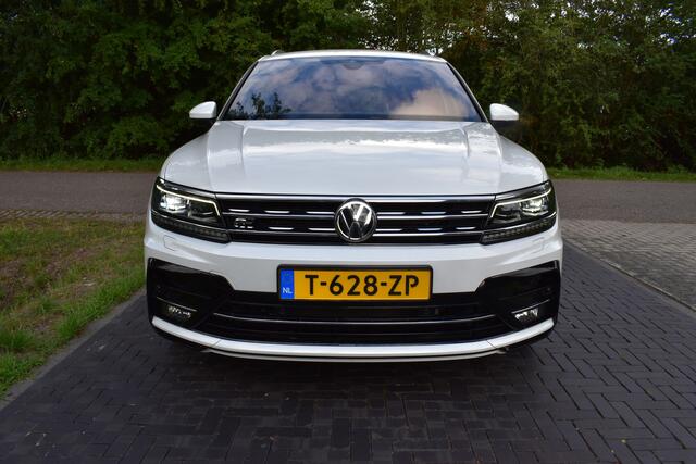 Volkswagen TIGUAN 2.0 TSI 4Motion Highline 221PK AUT, LEER, ADAPT. TREKH.
