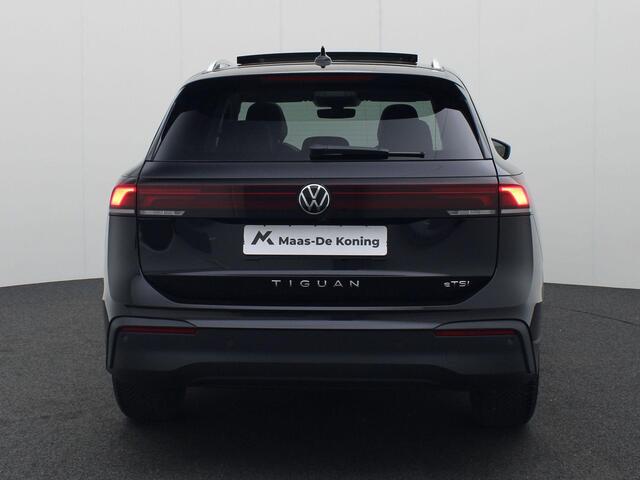 Volkswagen TIGUAN 1.5eTSI/130PK Life DSG · Panoramadak · Trekhaak · 360° Camera + Parkeersensoren · Garantie tot april 2029 of 100000km.