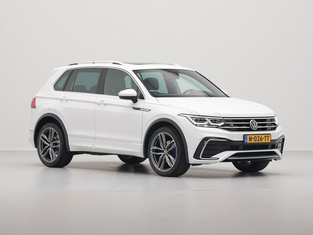 Volkswagen TIGUAN 1.5 TSI 150pk DSG R-Line Business+ Panorama Navigatie Wegkl. trekhaak Camera 13