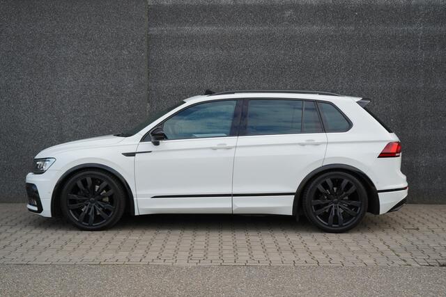 Volkswagen TIGUAN 2.0 TSI 4 motion 3x R-line /Leder/PANO/H&R/ACC/Camera