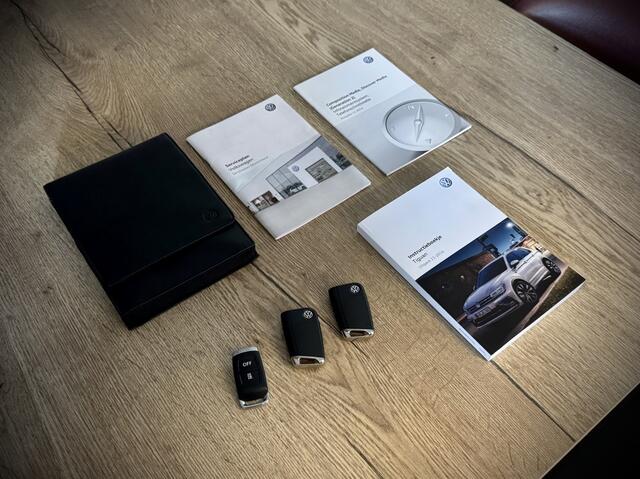 Volkswagen TIGUAN 2.0 TSI 220PK 4Motion Highline R-Line Virtual Standkachel Trekha