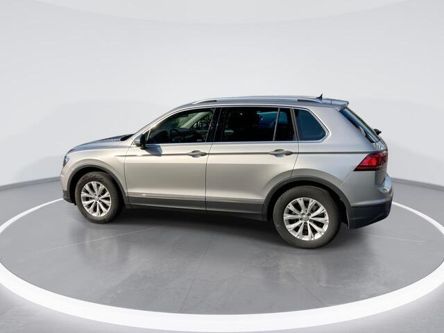 Volkswagen TIGUAN 1.4 TSI 150pk DSG 4Motion Comfortline Business · Panoramadak · Navigatie · Stoelverwarming · Elek. achterklep · Adaptive Cruise Control ·