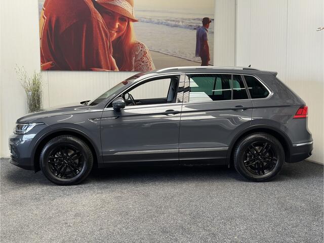 Volkswagen TIGUAN 1.5 TSI LIFE NAVIGATIE ADAPTIVE CRUISE CONTROL CLIMATE CONTROL APPLE CARPLAY/ANDROID RIJSTROOKSENSOREN AFN. TREKHAAK PDC ZEER MOOI !! 3010