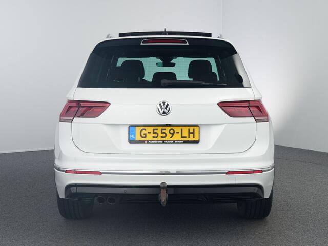 Volkswagen TIGUAN 1.4 TSI ACT Comfortline Business R-Line | 360 Camera | Matrix | HUD | Pano | Trekhaak |