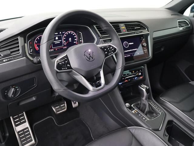 Volkswagen TIGUAN 1.5 TSI R-Line Business+ | 150 PK | Trekhaak | Elektrisch Panorama dak | Stoelverwarming