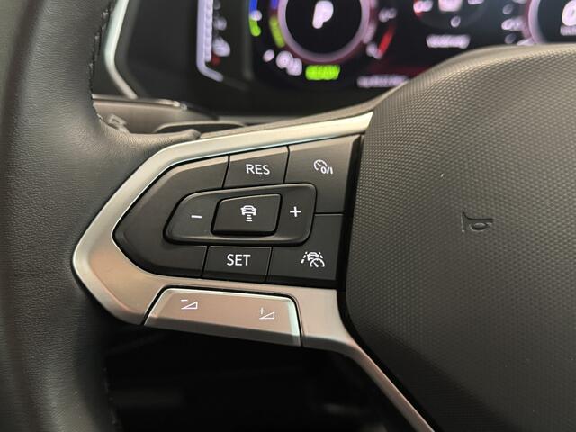 Volkswagen TIGUAN 1.4 TSI eHybrid Business+ Stoelverwarming/Panoramadak/ACC