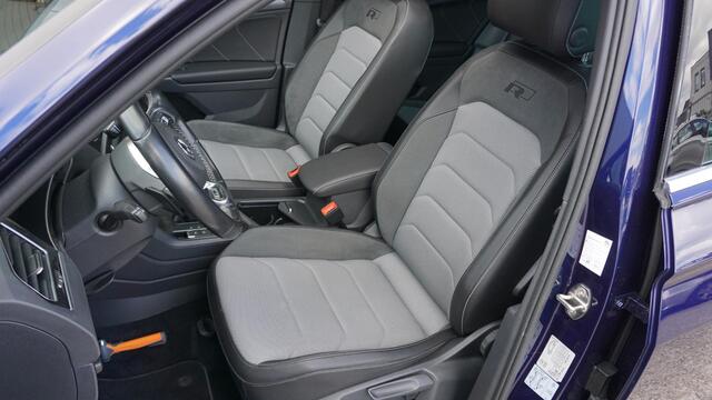 Volkswagen TIGUAN 2.0 TSI 180pk DSG 4Motion 3x R-Line Pano.Dak Virtual Cockpit 20inch LM Suzuka 360-View Elek.Trekhaak *NL Auto* 63907km! 1e Eigenaar!