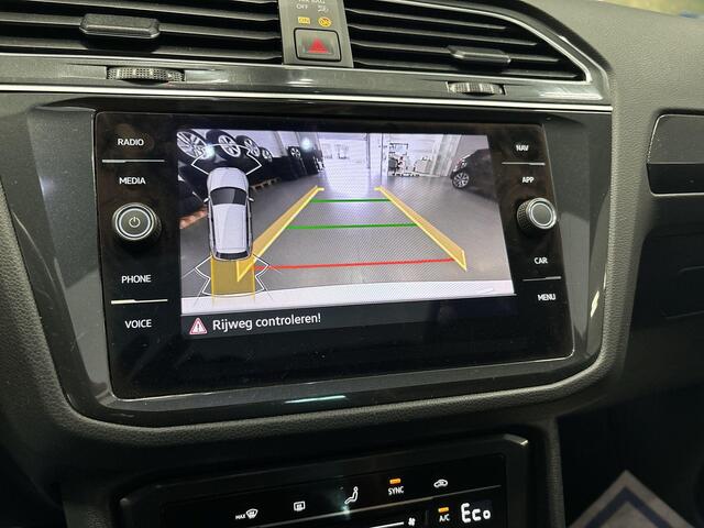 Volkswagen TIGUAN 1.4 Tsi 245pk DSG eHybrid Elegance · Panoramadak · Camera · Apple/Android Car Play · Navi · P-Sensoren · 18'' Inch ·