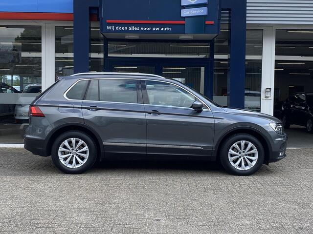 Volkswagen TIGUAN 1.4 TSI Comfortline Business / NL-Auto / Adaptieve Cruise-Control / Climate-Control / Apple-Carplay & Android-Auto / DAB Radio-Bluetooth / Navi / LED / Armsteun V+A / Getint-Glas / PDC V+A / 17'' LMV / ENZ.