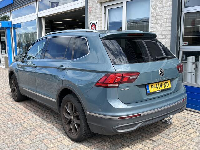 Volkswagen TIGUAN Allspace 1.5 TSI Life Business 7p. / AUTOMAAT/ 7-PERSOONS/ ELEKTR. TREKHAAK/ ADAPT. CRUISE/ APP-CONNECT/ NAVI/ ADAPT. CRUISE/ PARK. SENSOREN + CAMERA/ CLIMA 3-ZONE/ DIGITAL DASH/ STOEL-STUUR VERWARM.