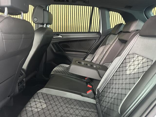 Volkswagen TIGUAN 1.5 TSI ACT Highline Business R Trekhaak | Panodak | IQ LED