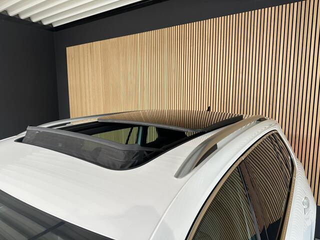 Volkswagen TIGUAN 1.5 TSI ACT Highline Business R Trekhaak | Panodak | IQ LED