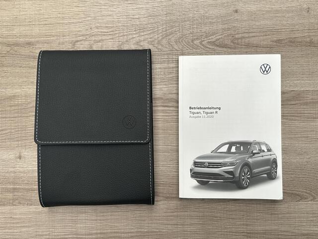 Volkswagen TIGUAN 1.5 TSI ACT Highline Business R Trekhaak | Panodak | IQ LED