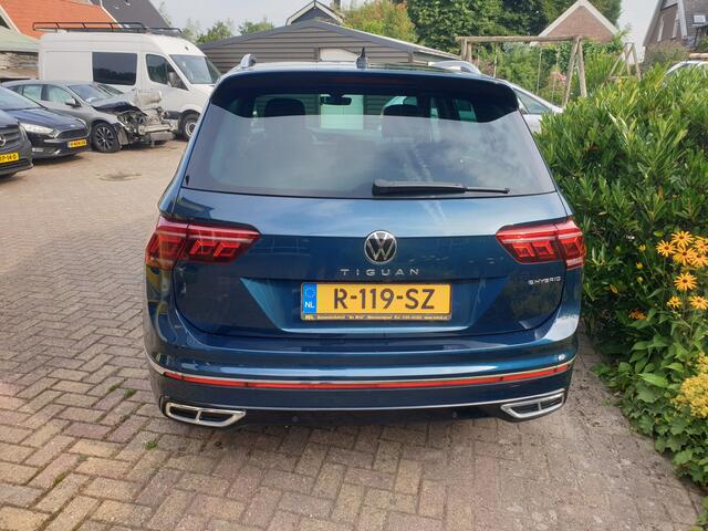 Volkswagen TIGUAN 1.4 TSI eHybrid R-Line Business+ Trekhaak, Panoramadak!
