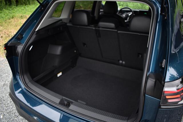 Volkswagen TIGUAN 1.5 eTSI DSG LIFE EDITION TREKHAAK | CAMERA | STUUR VERW.