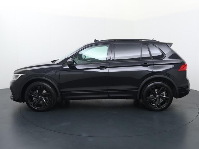 Volkswagen TIGUAN 1.4 TSI eHybrid R-Line Business | 245 PK | SoH 100% | Automaat | Trekhaak wegklapbaar | Stoelverwarming | R-line interieur | Panoramadak |