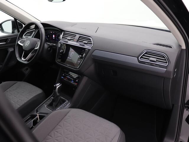 Volkswagen TIGUAN 1.5 TSI Life Business 150PK Aut. Dig.Cockp./Navi.