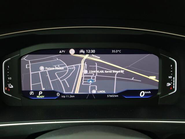 Volkswagen TIGUAN 1.4 TSI eHybrid R-Line Business+ | 245 PK | SoH 87% | Automaat | Trekhaak | Volledig digitaal instrumentenpaneel | Stoelverwarming |